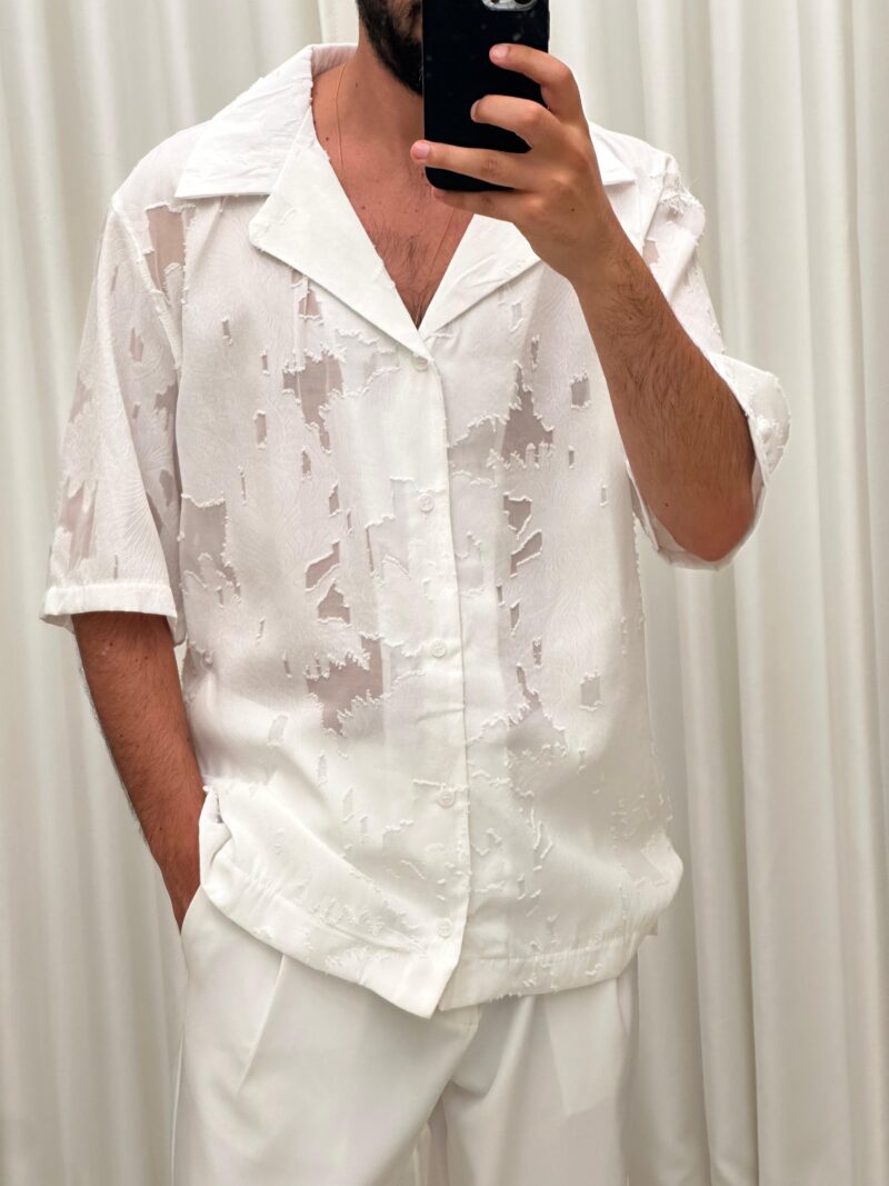 ⁦White Textured Shirt⁩ – תמונה ⁦3⁩