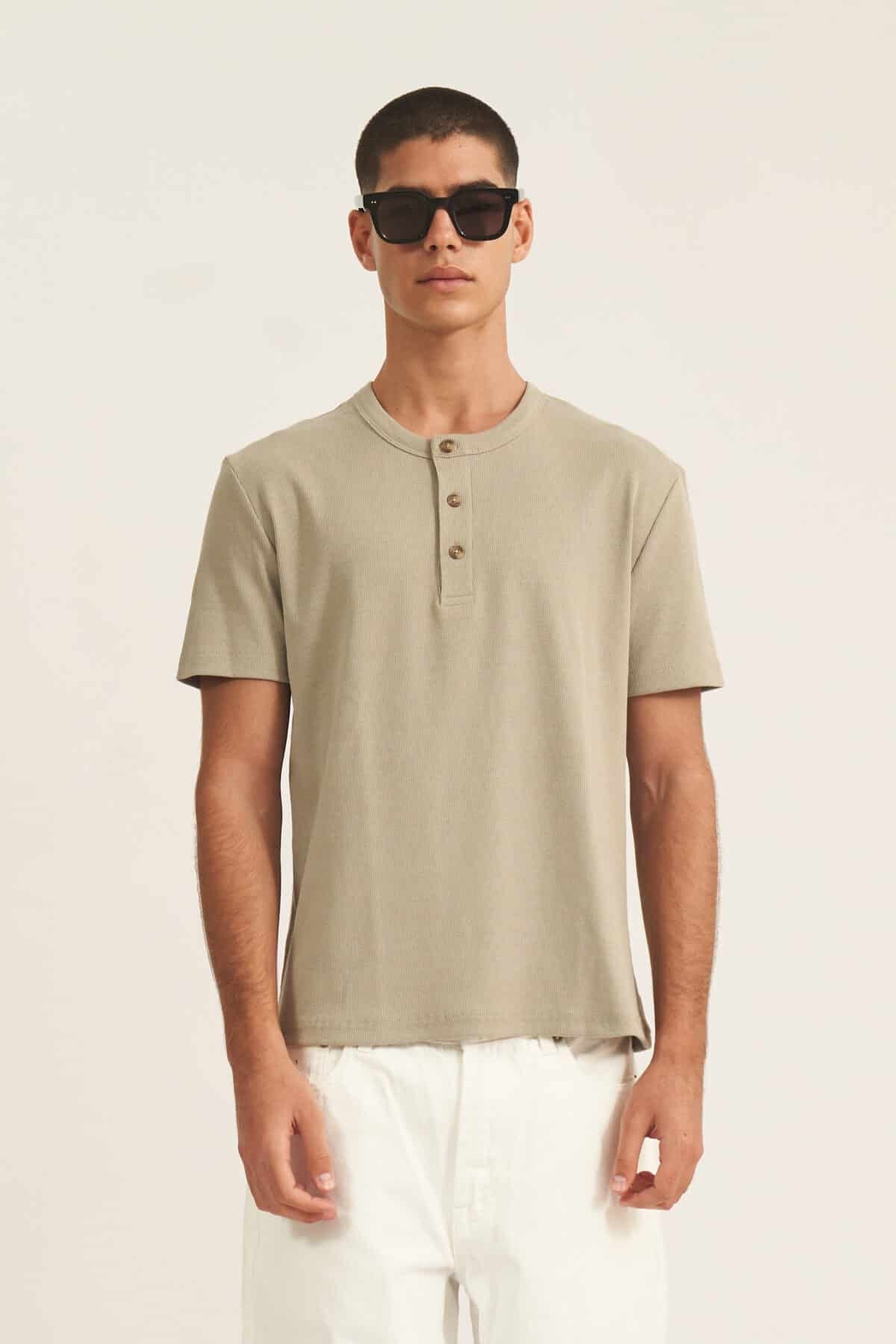 Rib Button T-Shirt