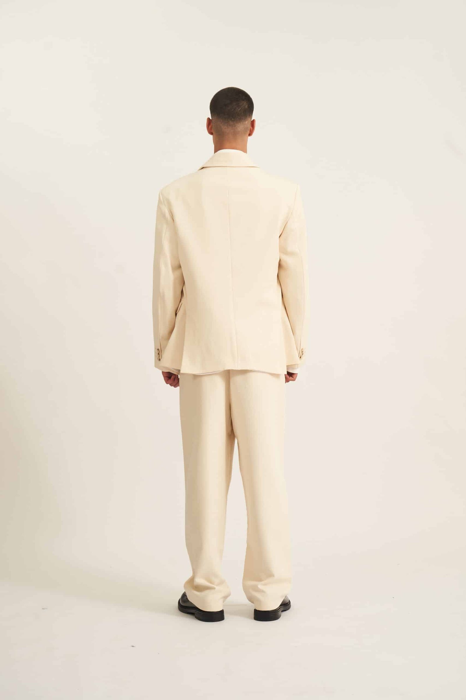 Lusso Suit – תמונה 3
