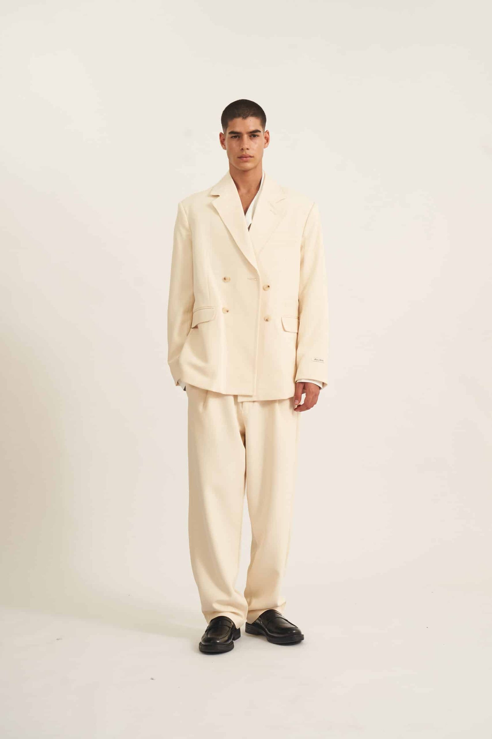 Lusso Suit – תמונה 4
